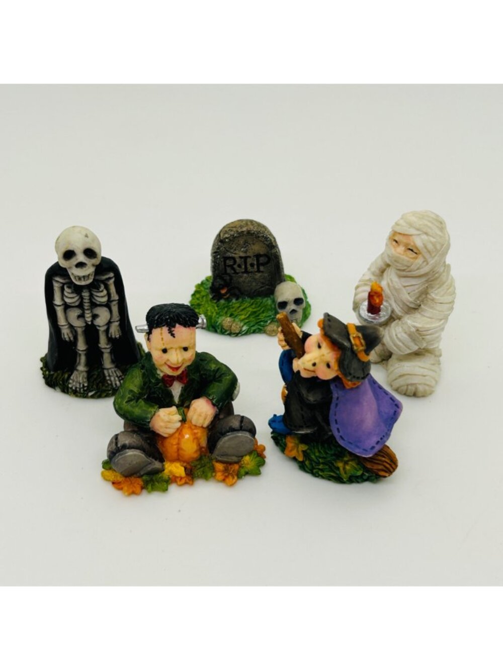 Vintage Enesco Miniature Halloween Figurine Witch Frankenstein Skeleton Mummy - Picture 11 of 16